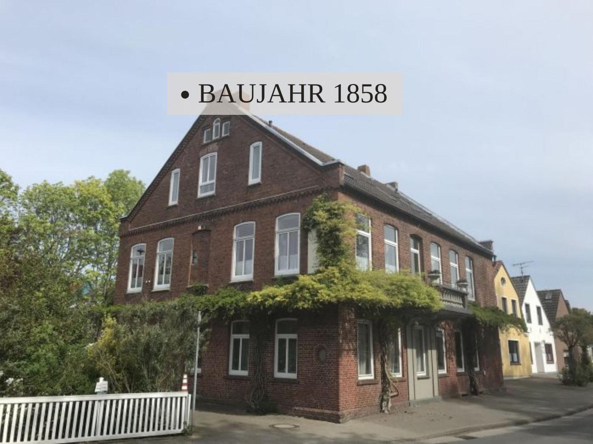 Haus Krabbe: Cyclist-Friendly Accommodation on Elbe-Weser Bike Path Wremen Exterior photo